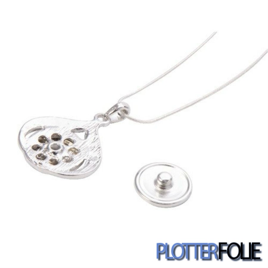Ketting met strass hanger Ketting met strass hanger